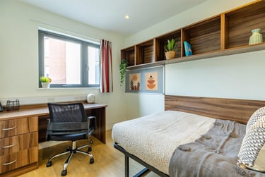 1 bed flat, Western Way, City Centre, Exeter, EX12ZT - Image 4